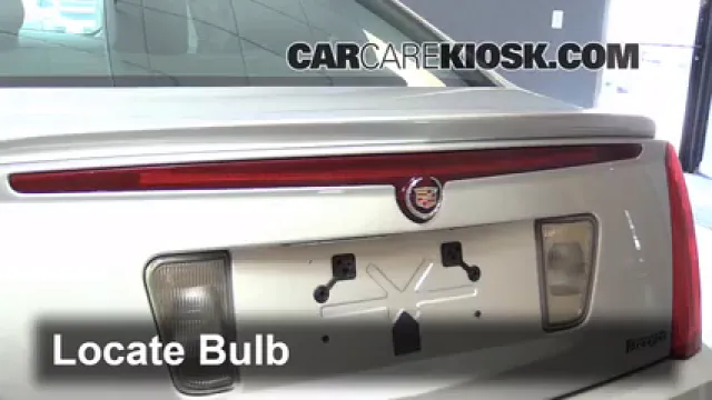 2011 Cadillac STS 3.6L V6 Luces Luz de freno central (reemplazar foco)